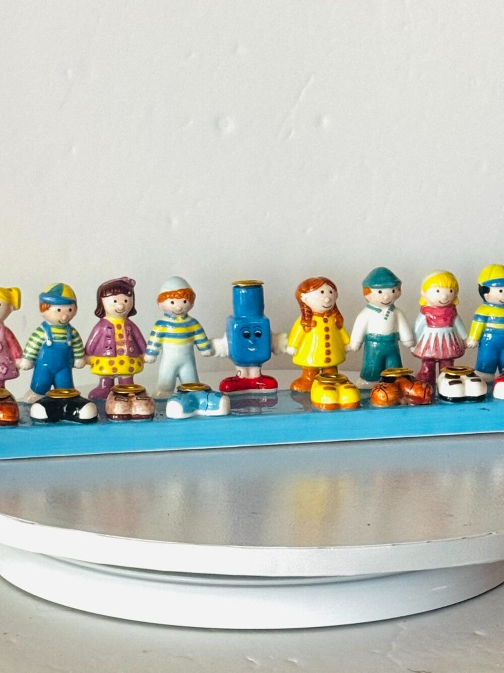 Rite Lite Chanukah Express 12" Friends Hanukkah Menorah Susan Fischer Weis READ